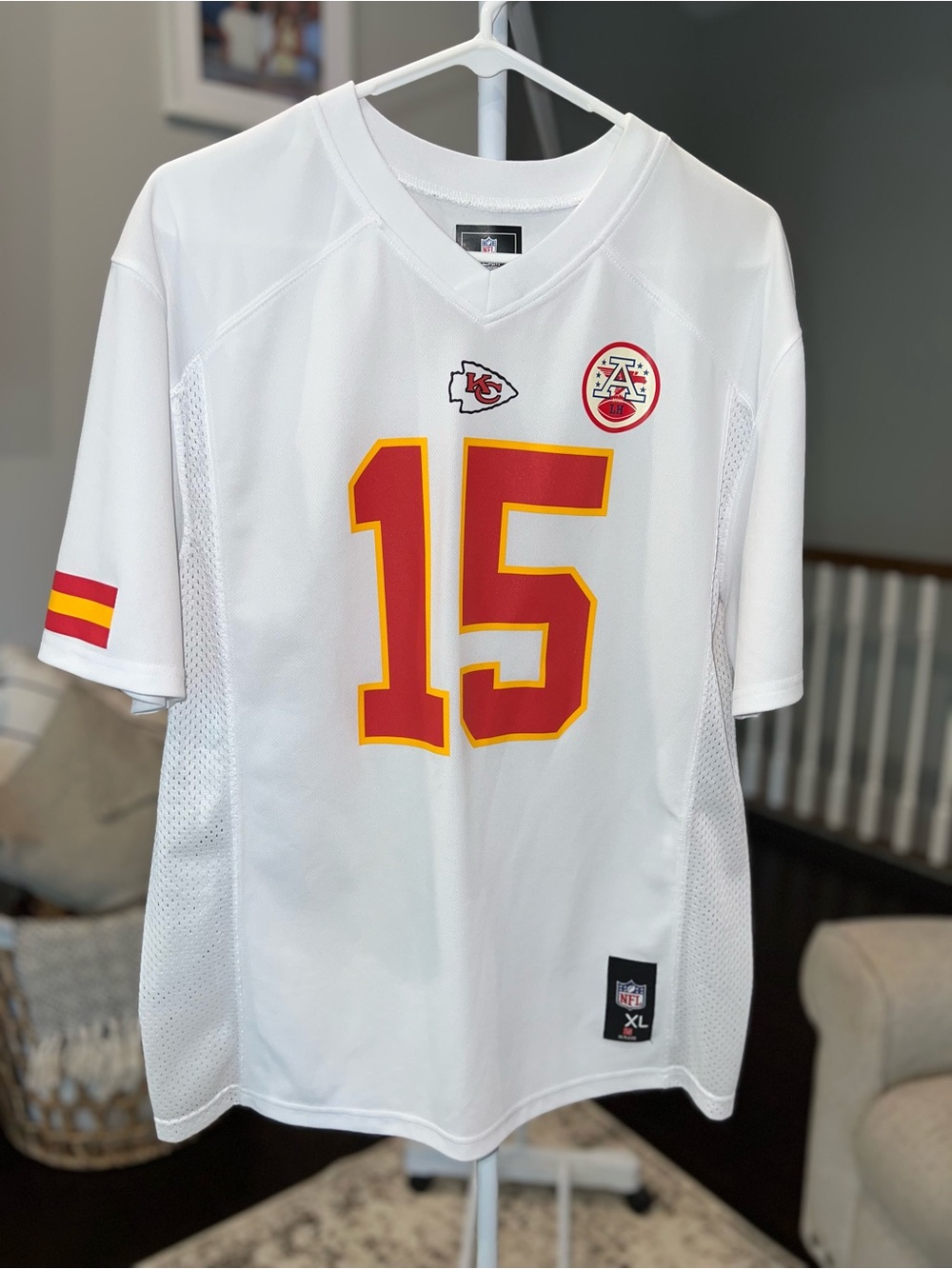 Kansas City Chiefs #15 White Football Jersey- Kids XL 18/20 — Women’s S